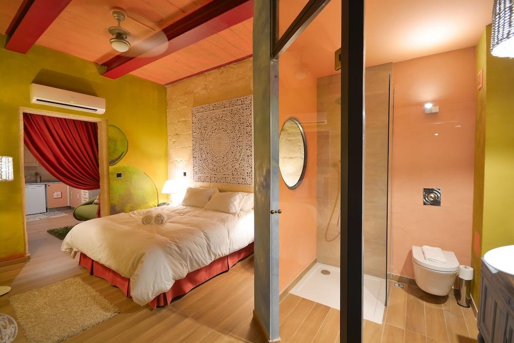 The Vincent Boutique Suites Valletta Ngoại thất bức ảnh