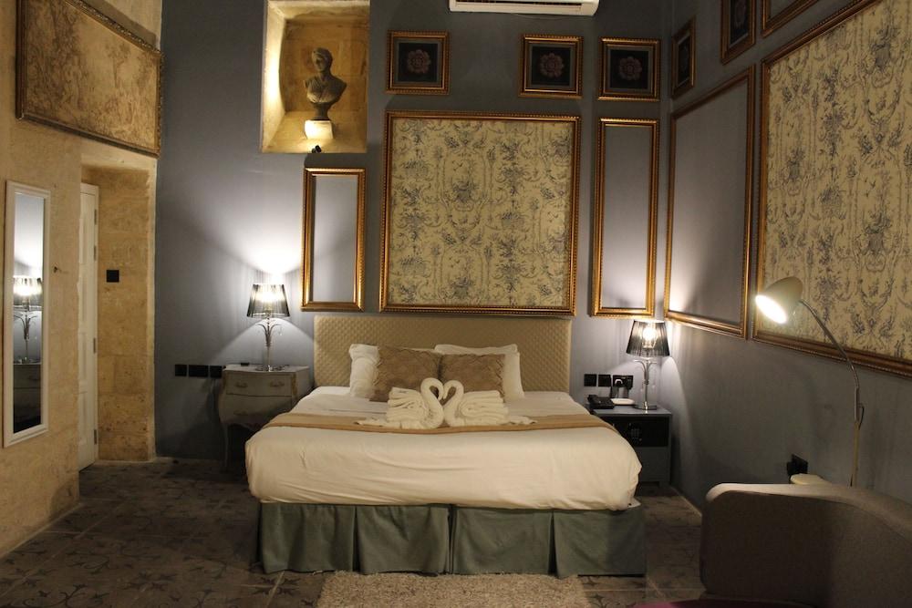 The Vincent Boutique Suites Valletta Ngoại thất bức ảnh