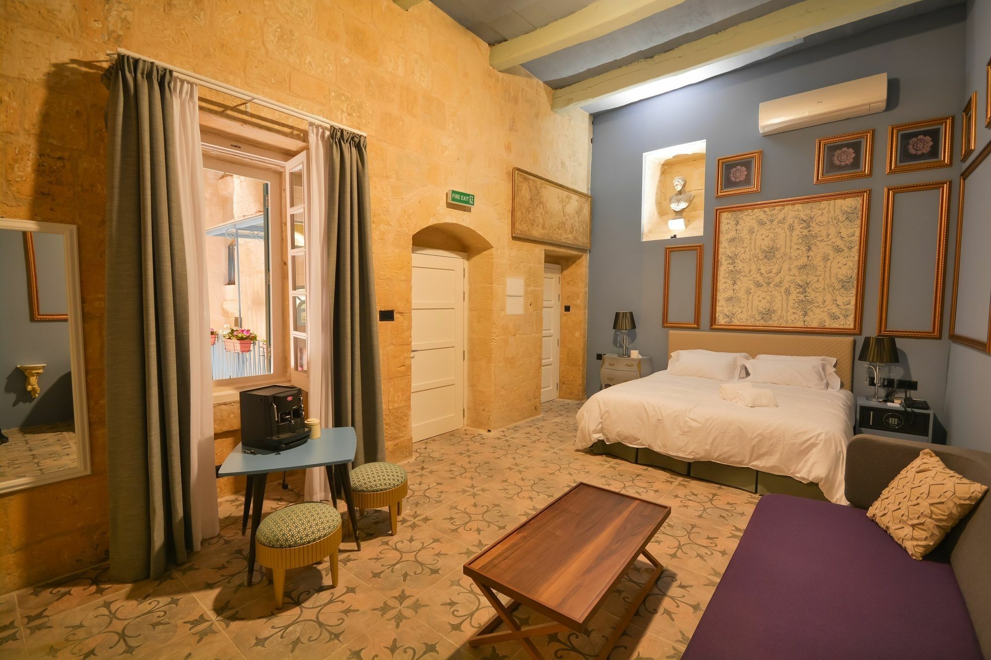 The Vincent Boutique Suites Valletta Ngoại thất bức ảnh
